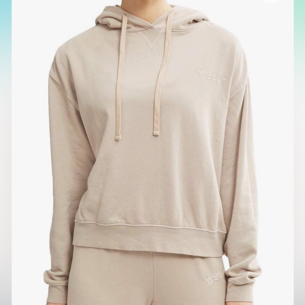 WSLY Bandier XS Crop Hoodie long sleeve pullover sweatshirt tan NWOT